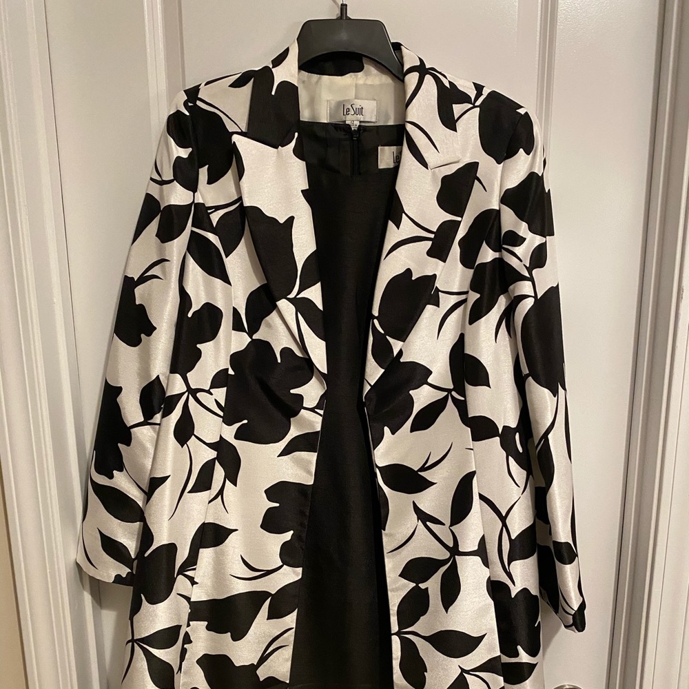 Women Dress Suit